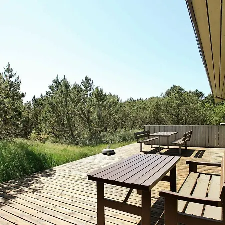 Three-bedroom In 14 * Blavand